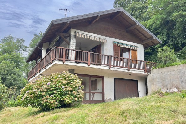 VILLA AGRA