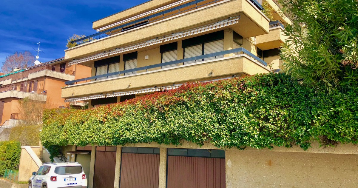 VILLA CAMPIONE D'ITALIA 