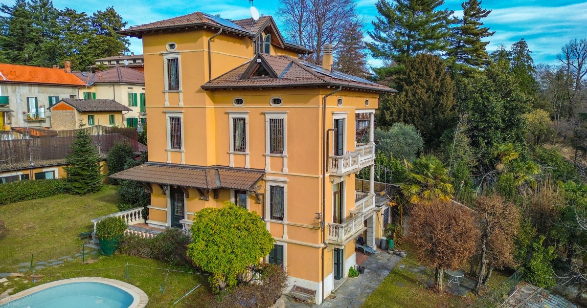 VILLA SANT'AMBROGIO
