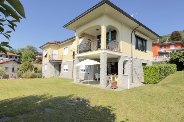 VILLA CREVELLA